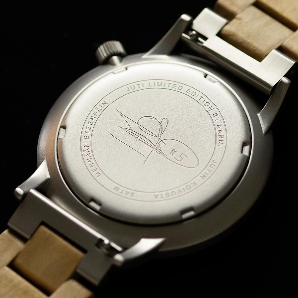 Juti Limited Edition - Suomalaisille Faneille. Leijonasydämellä.