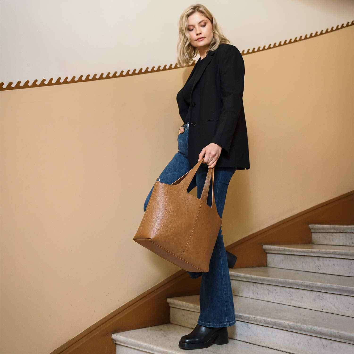 Aava Tote Bag (Cognac)