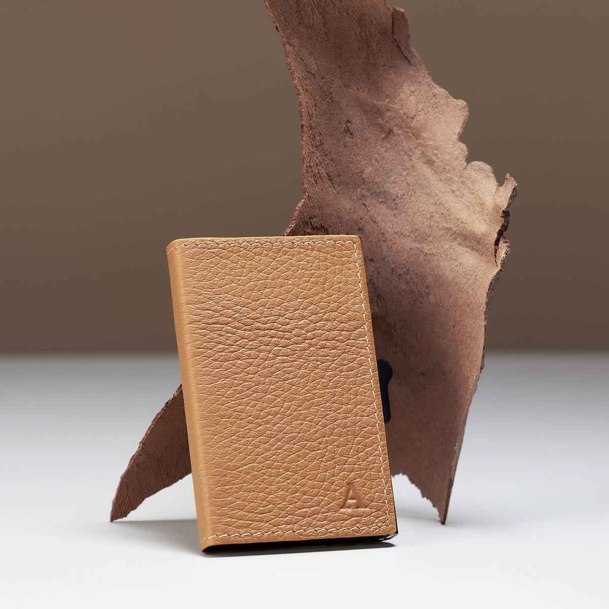 Aluminium Card Holder (Cognac)