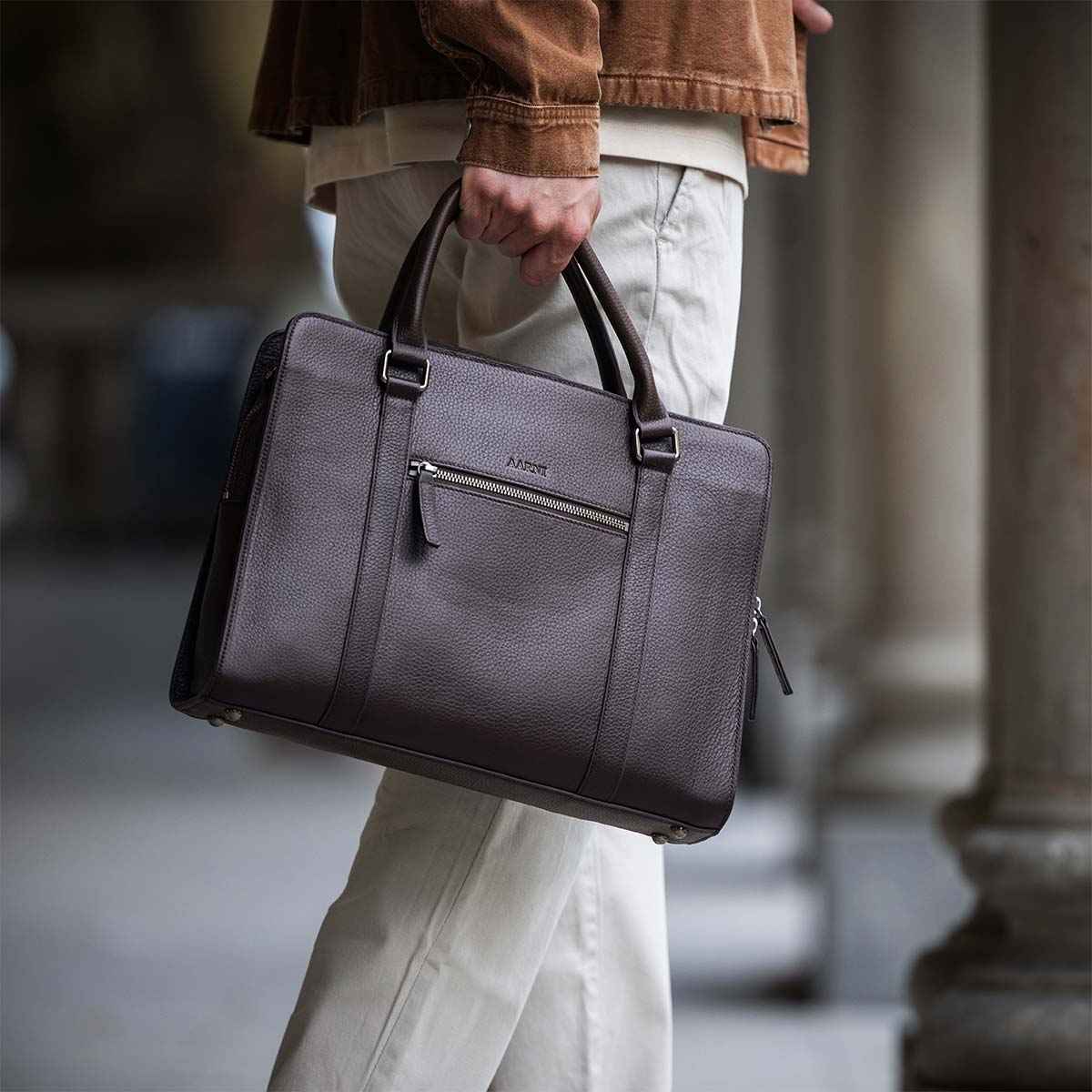 Venture Briefcase (Dark Brown)
