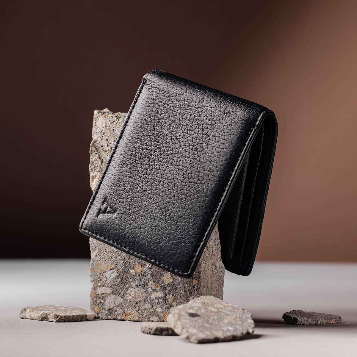 Elk Leather Wallet with Coin Pocket (Black)