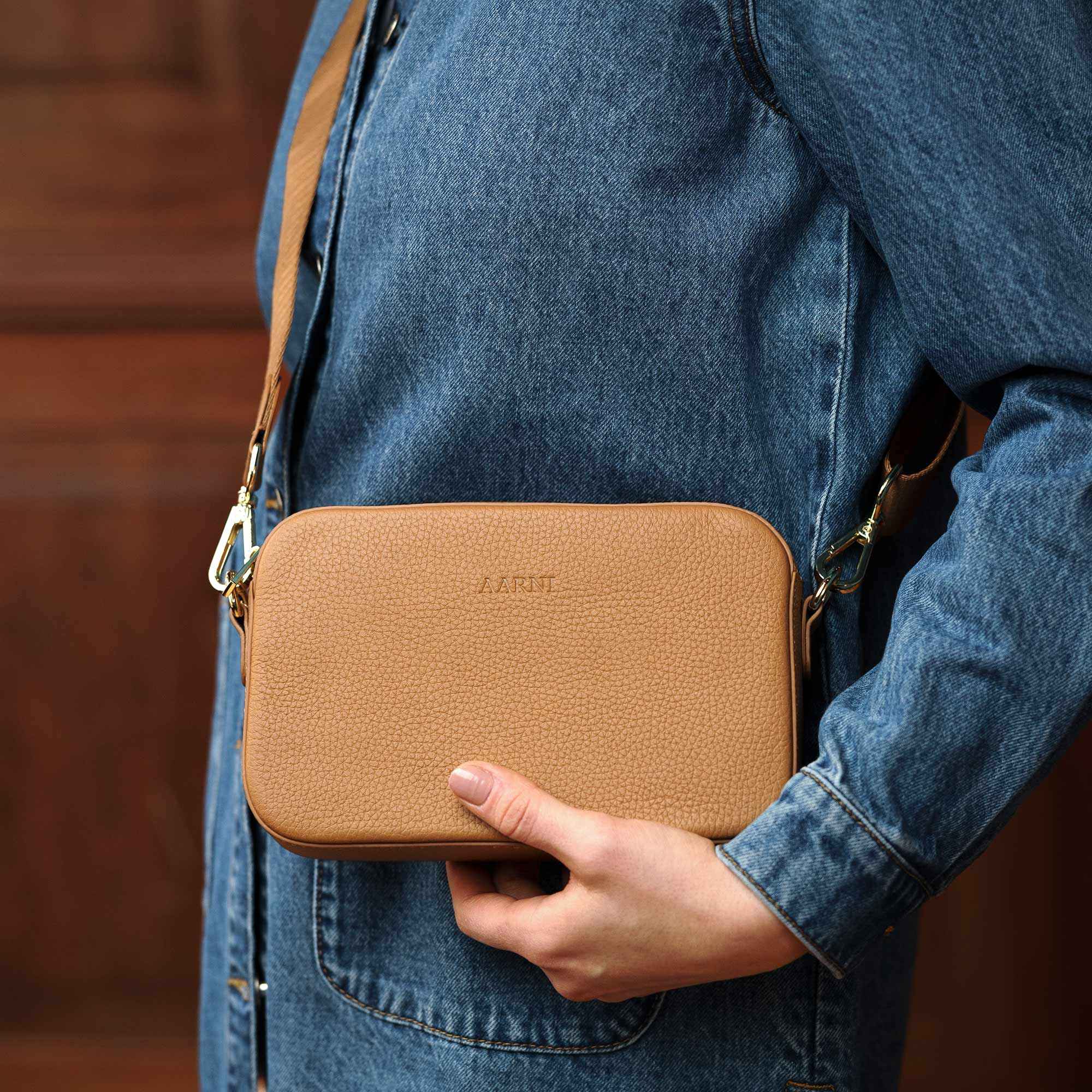 Crossbody Bag (Cognac)