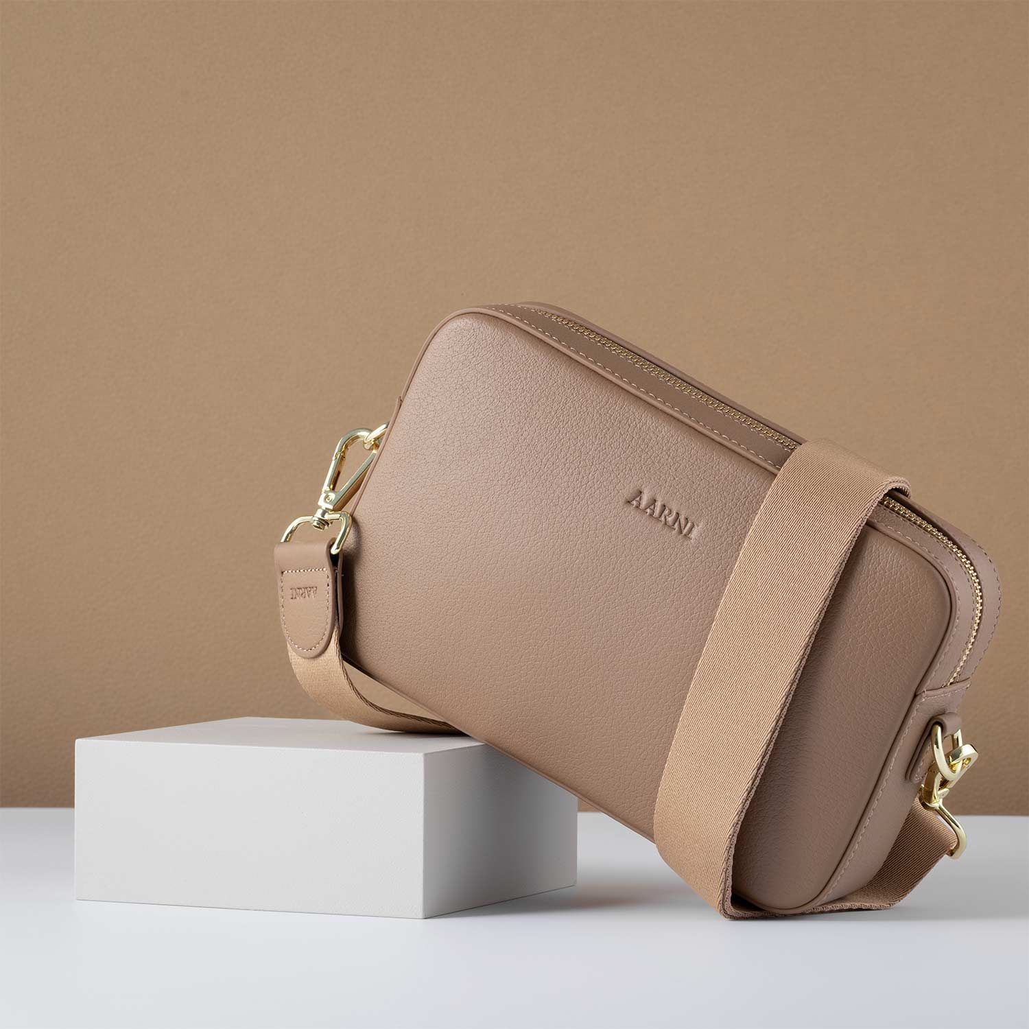 Large Crossbody Bag (Sand)