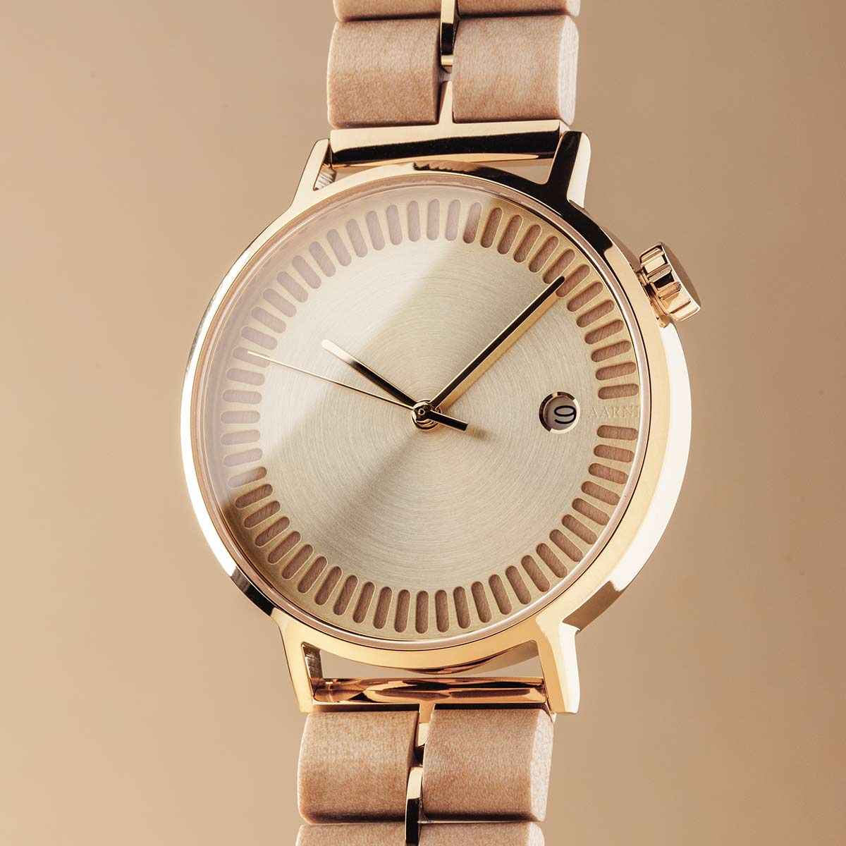 L38 Automatic - Gold