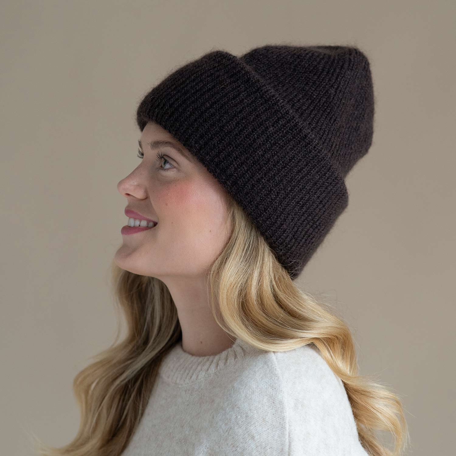 Mohair Beanie (Brown)